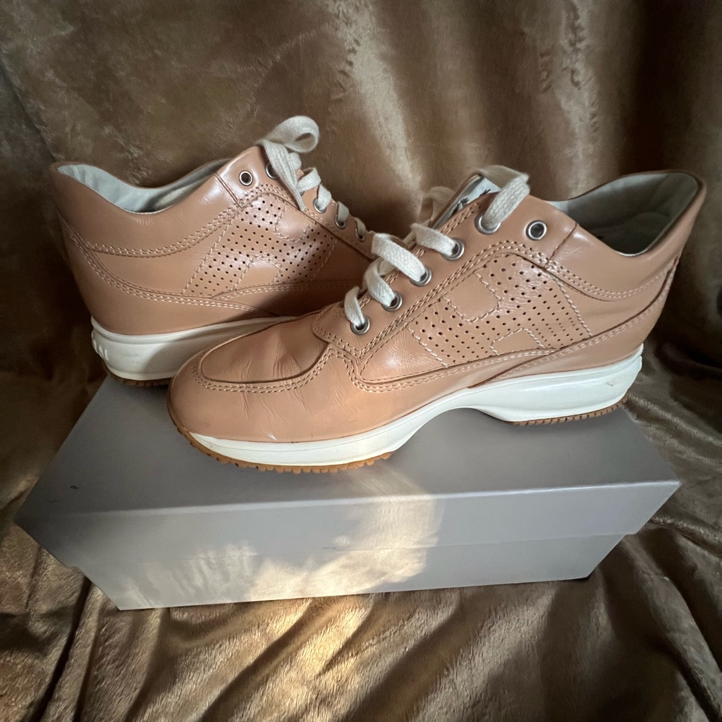 Hogan Interactive Sneakers In Neutral Tan Color Leather